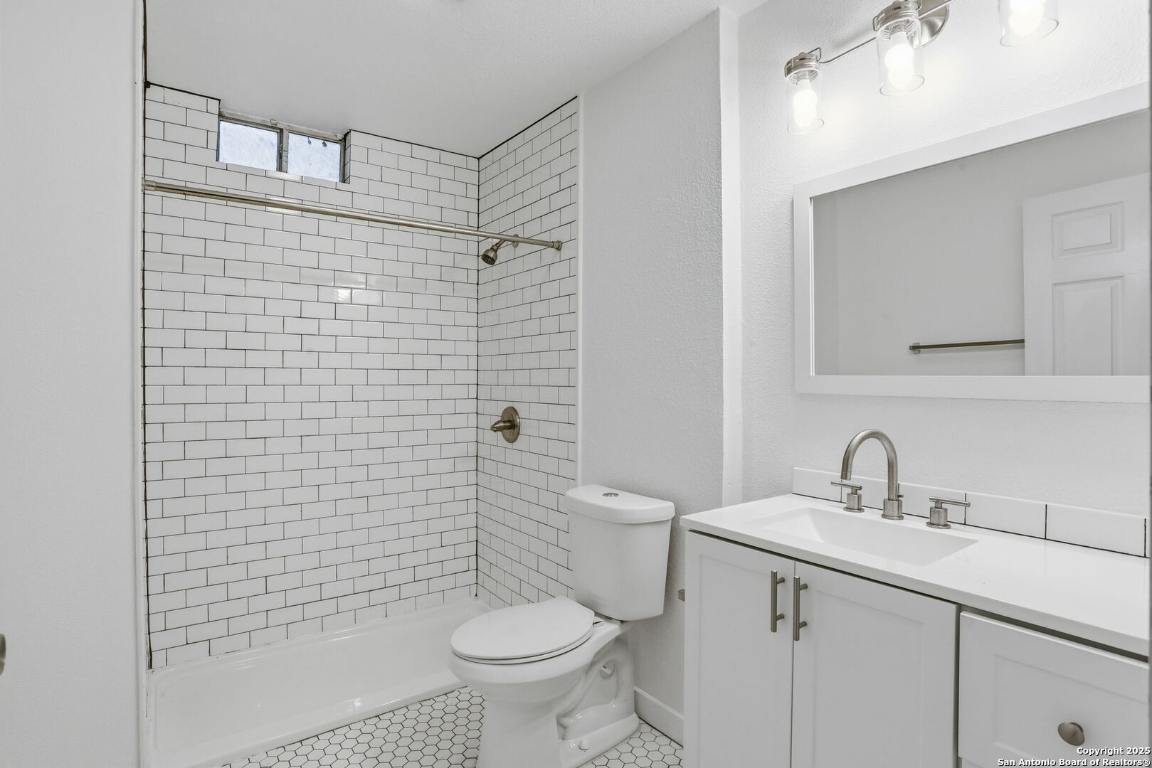 105 Dewitt
