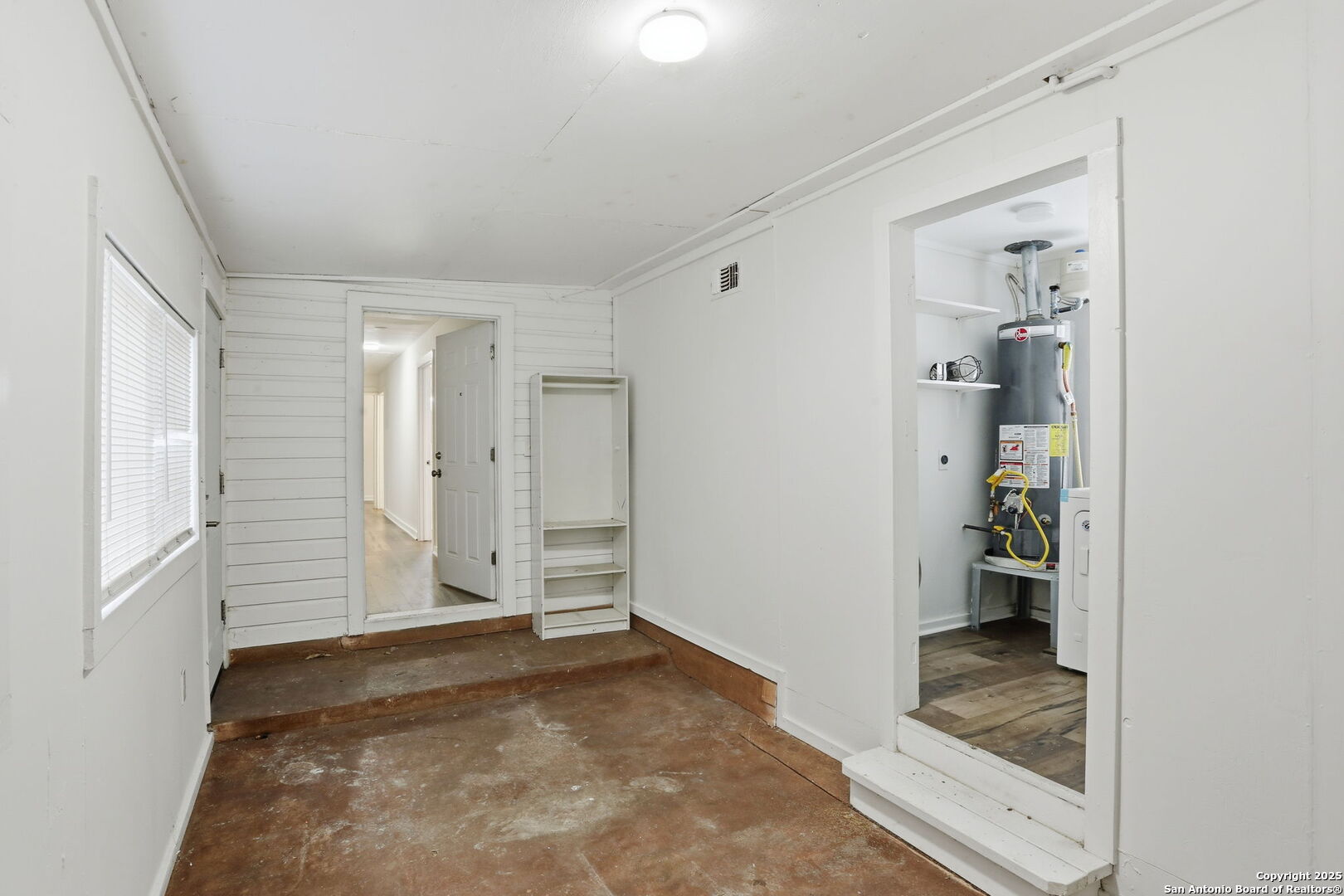 105 Dewitt