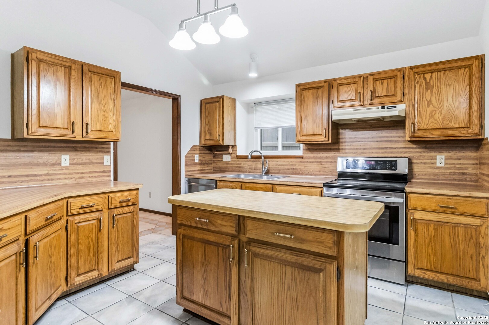 14658 Highland Ridge