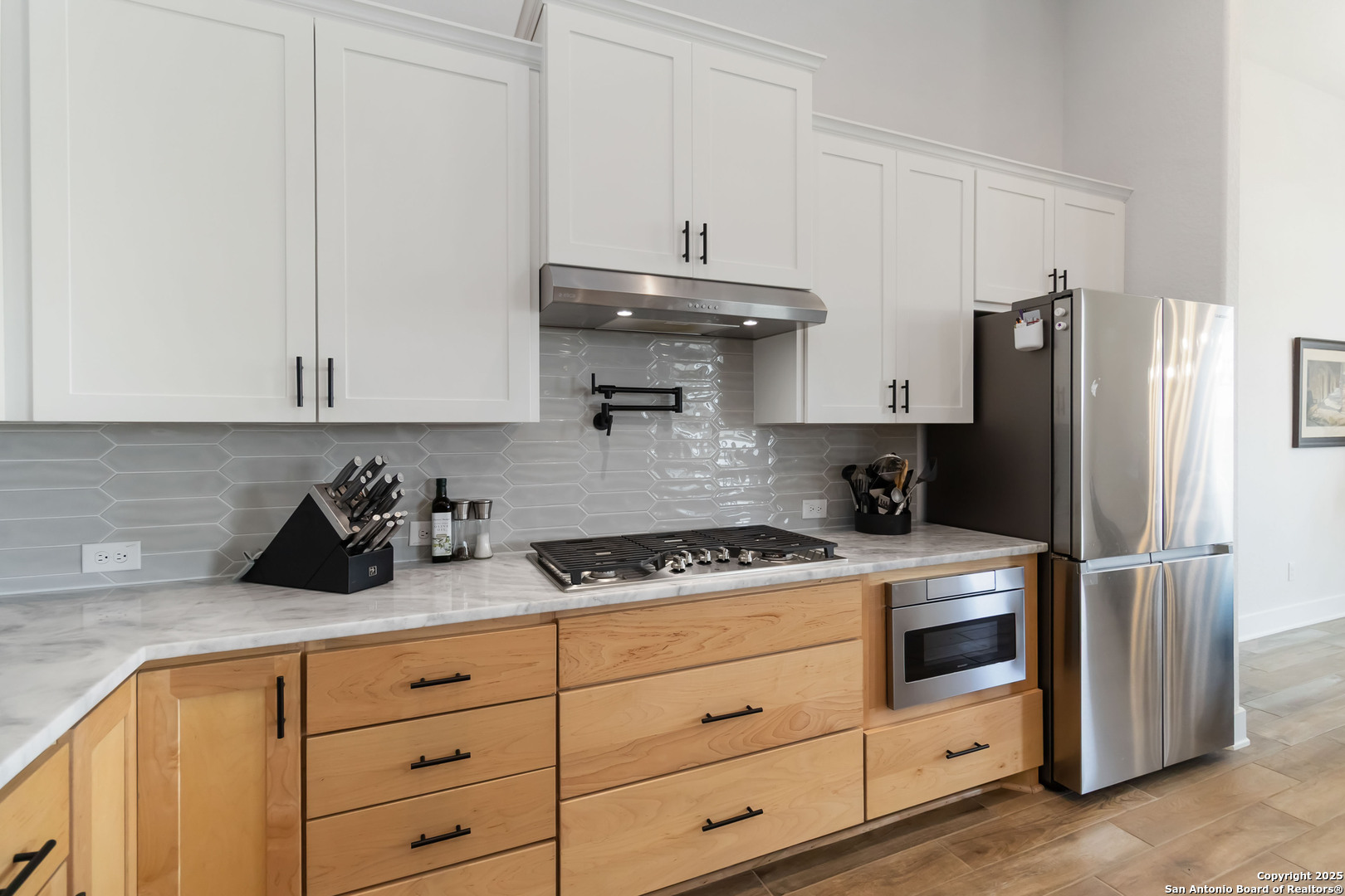 1512 Aubrey Point