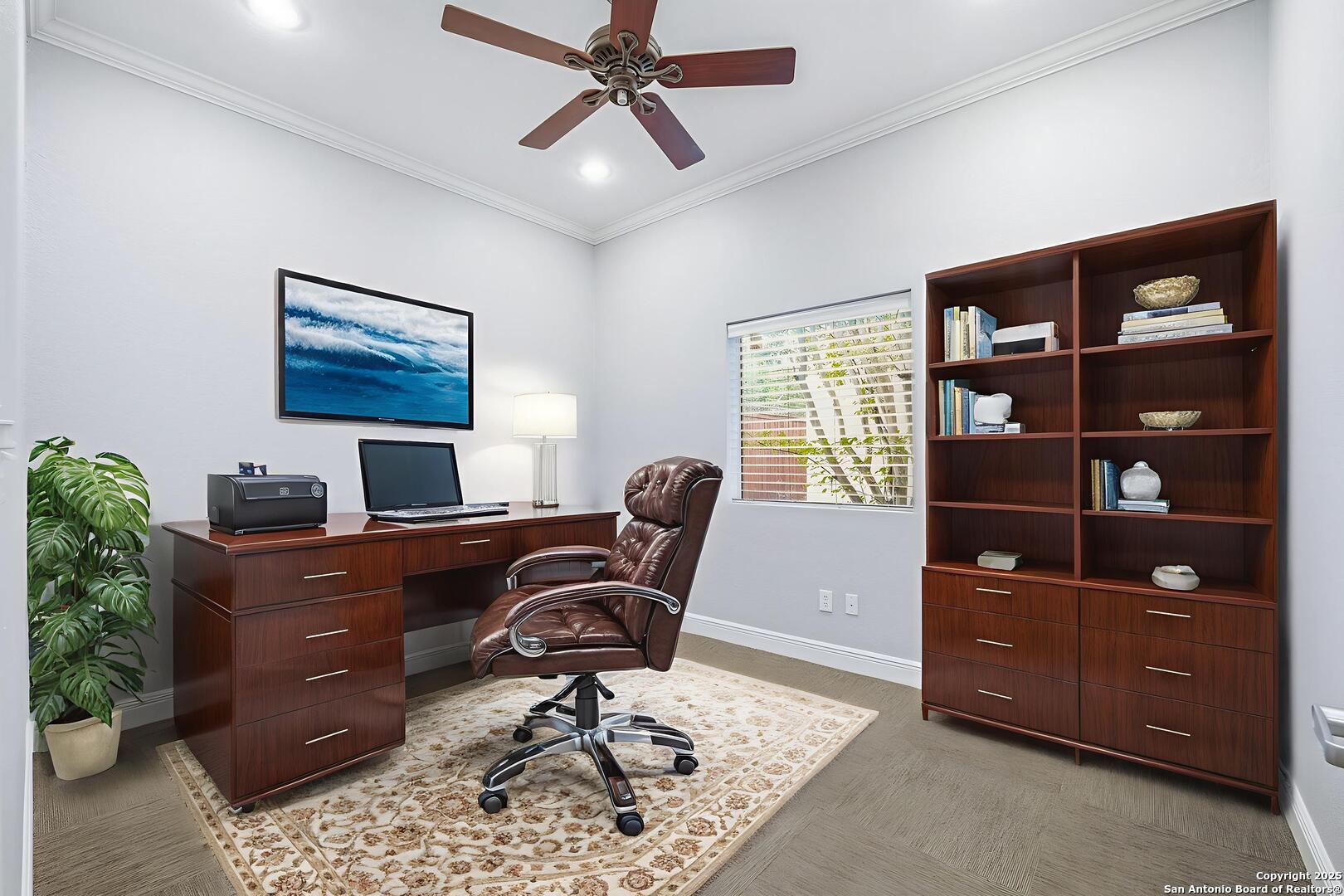 15303 Huebner Unit: 3