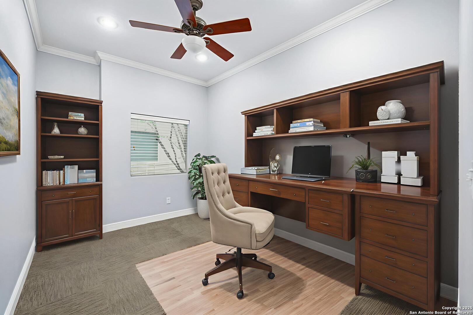 15303 Huebner Unit: 3
