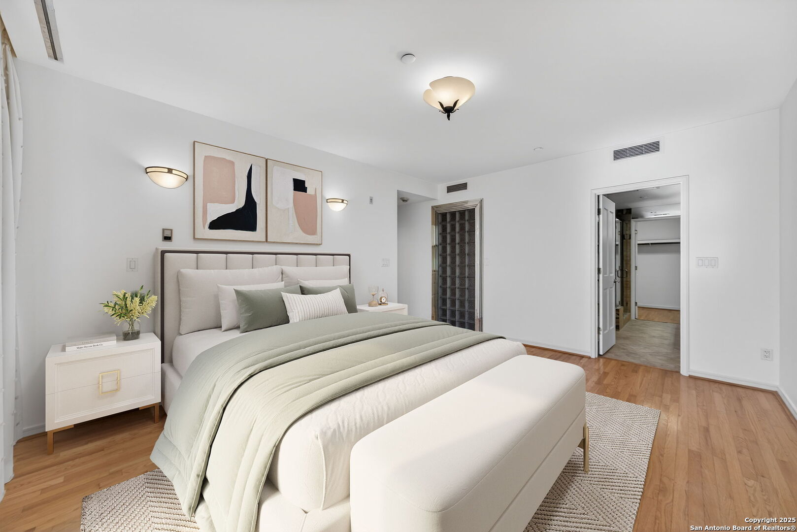 200 Patterson Unit: APT 210