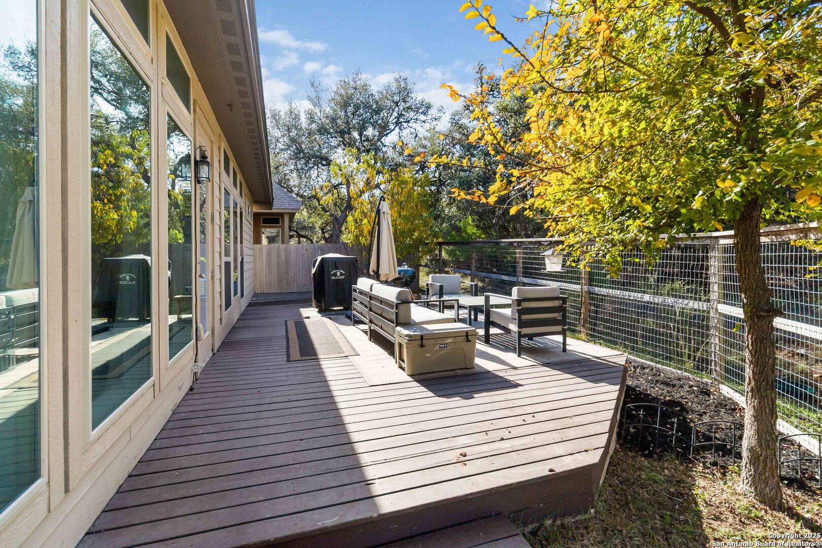 16522 Glen Eve Path