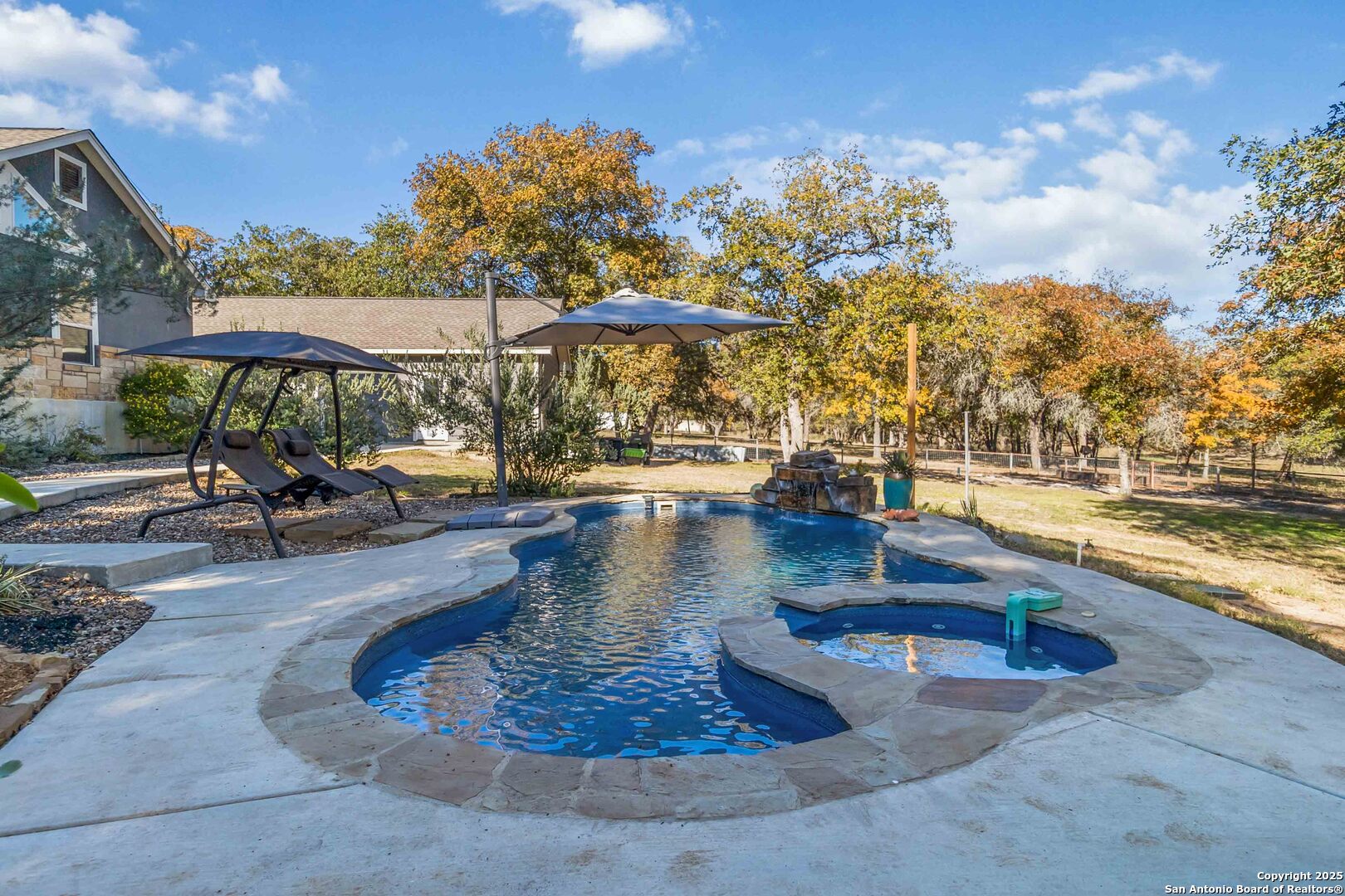 129 Crescent Ridge
