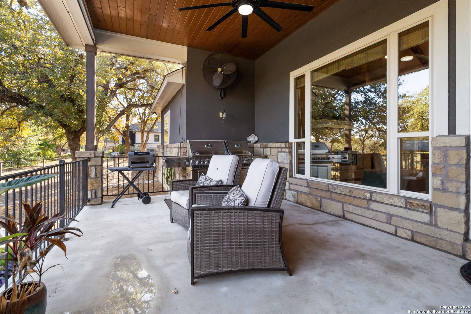 129 Crescent Ridge