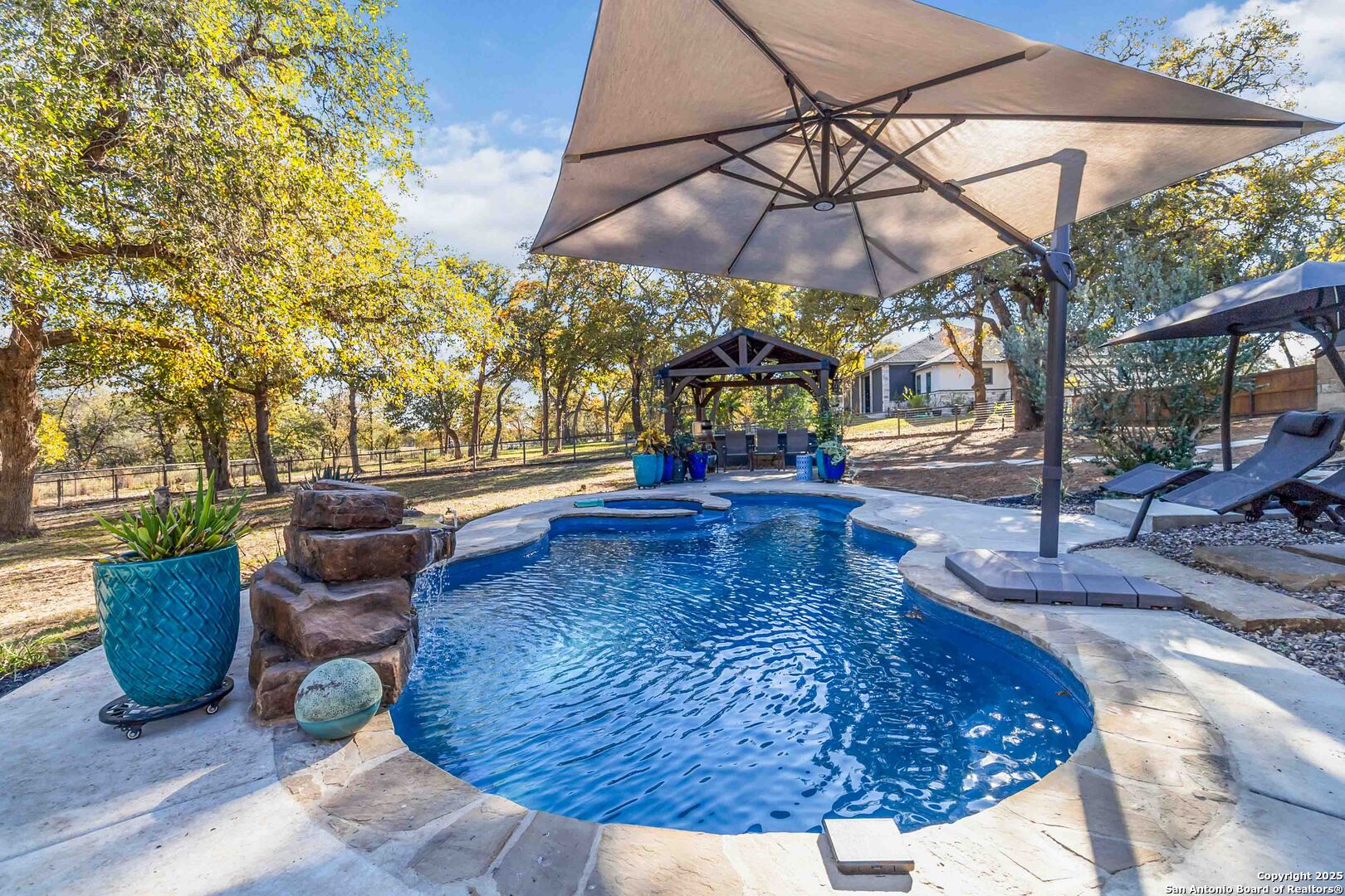 129 Crescent Ridge