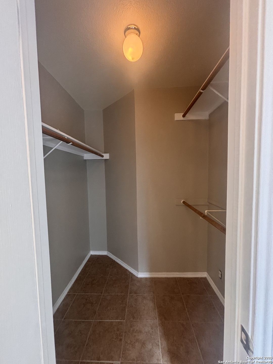 8410 branch hollow
