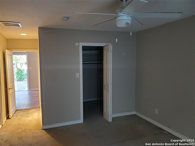 2118 Burnet