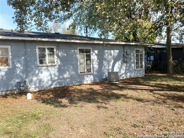 384 Longview