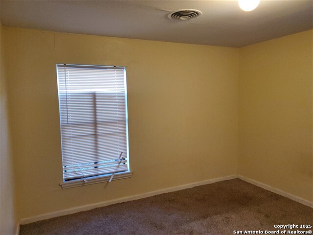384 Longview