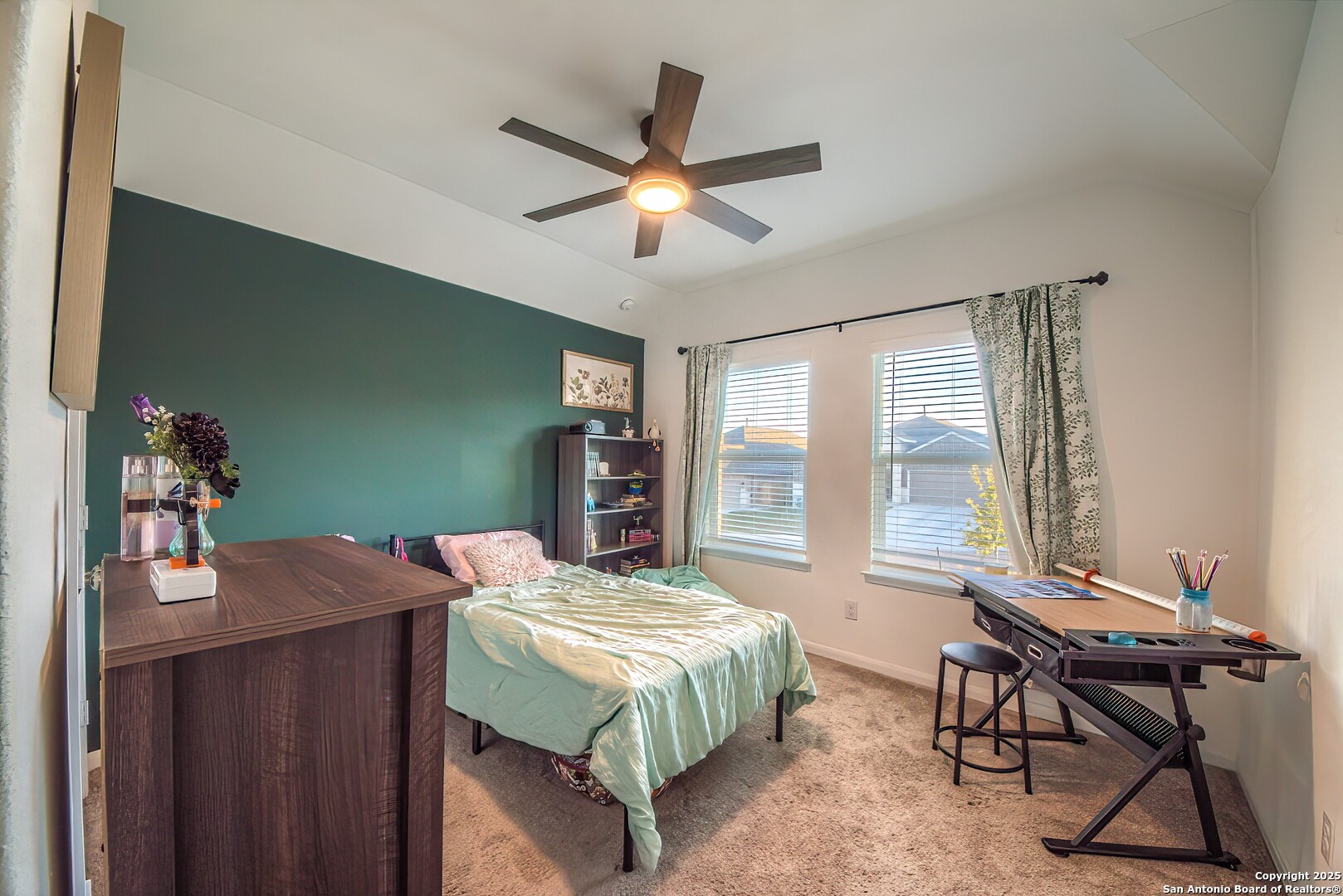 6037 Cerulean Ln