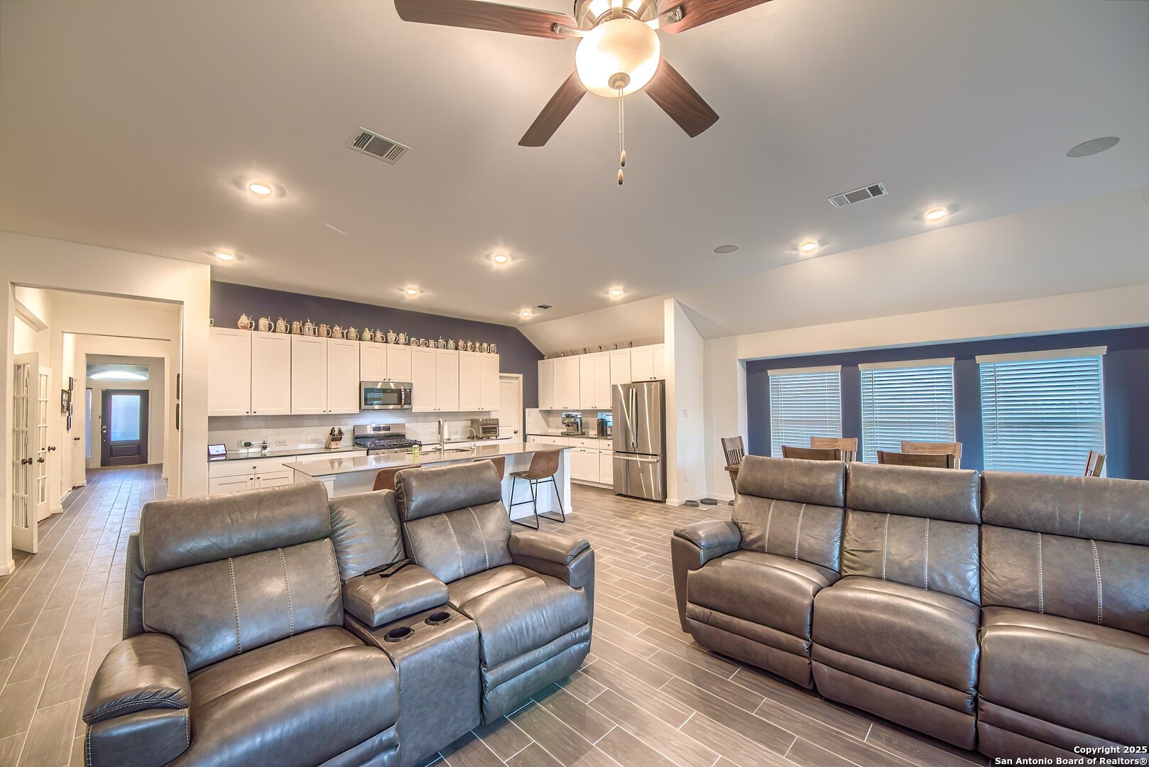6037 Cerulean Ln