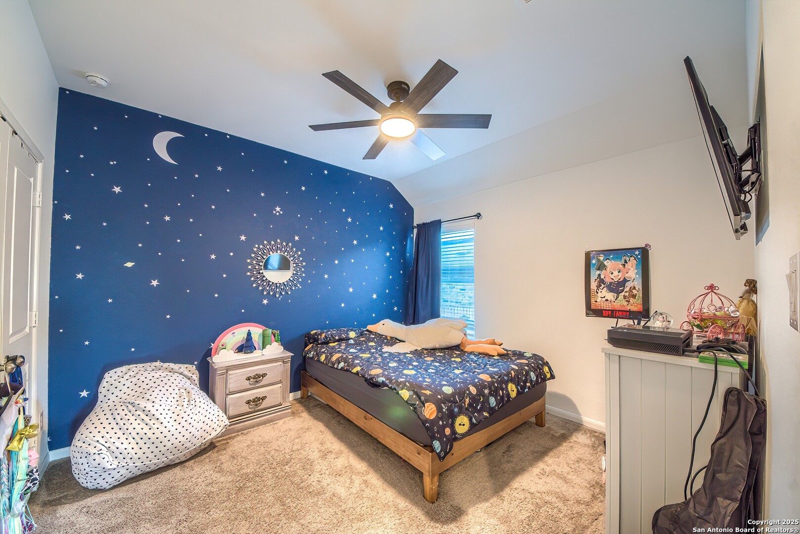 6037 Cerulean Ln
