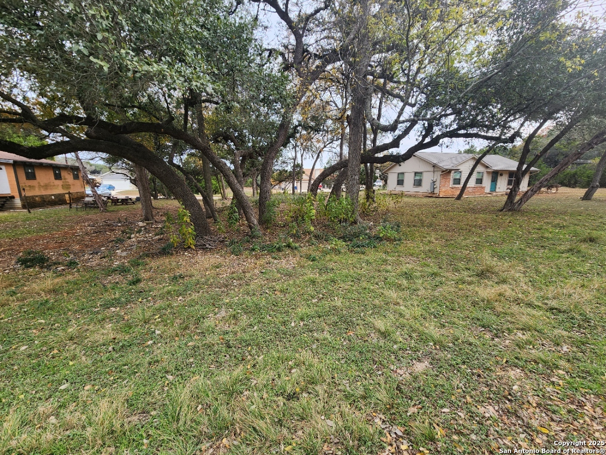 1492 Eastview