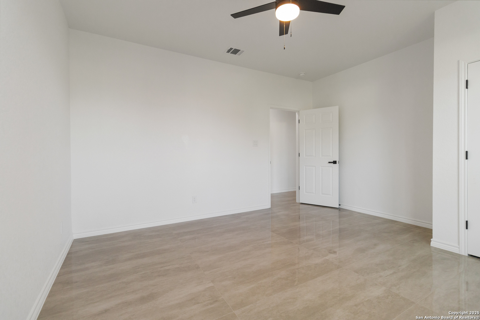 4606 Oak Climb