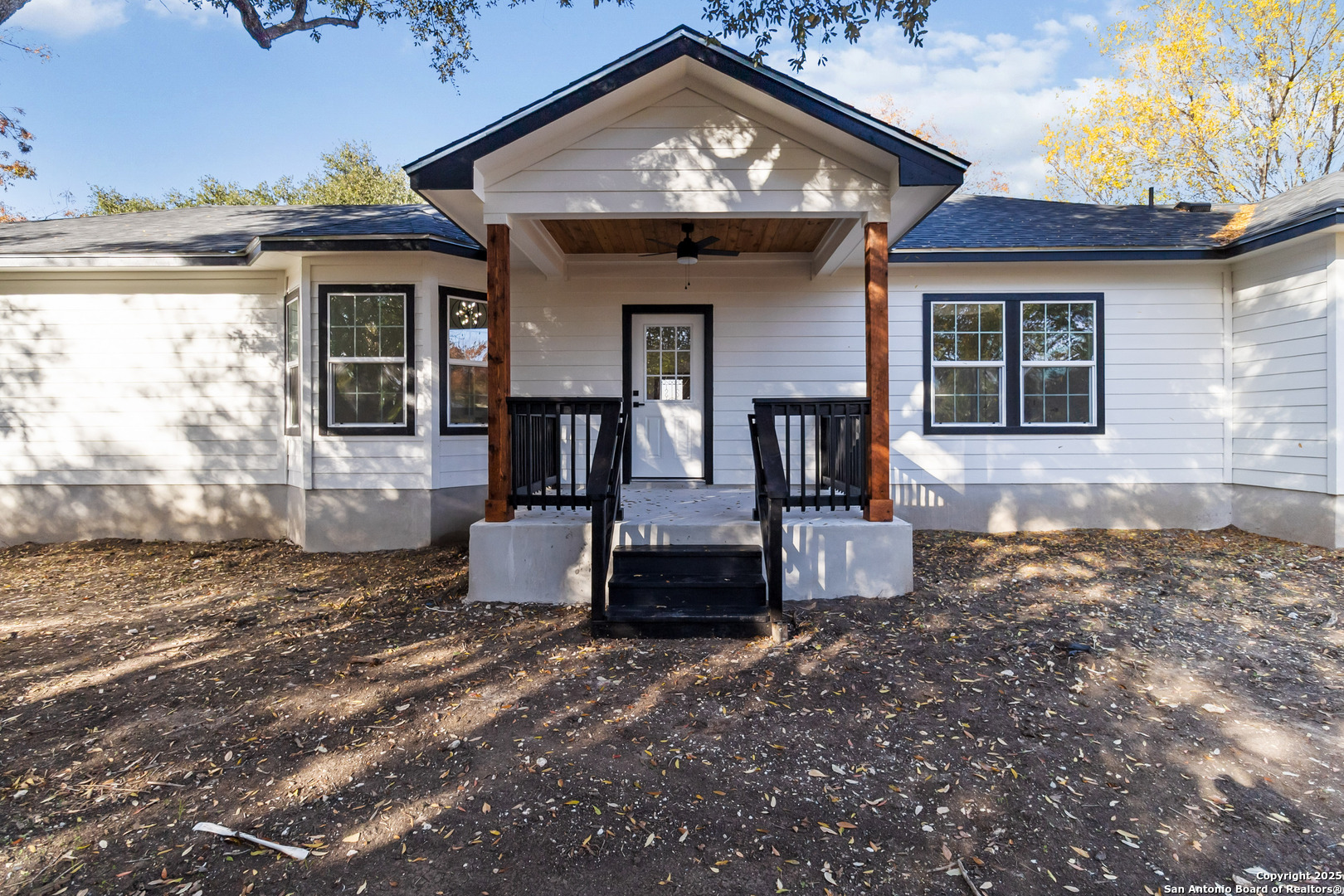 4606 Oak Climb