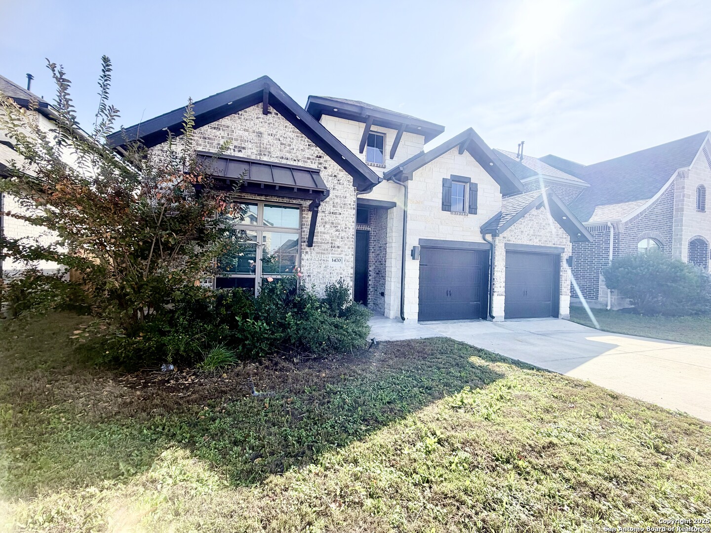 1470 Pitcher Bend