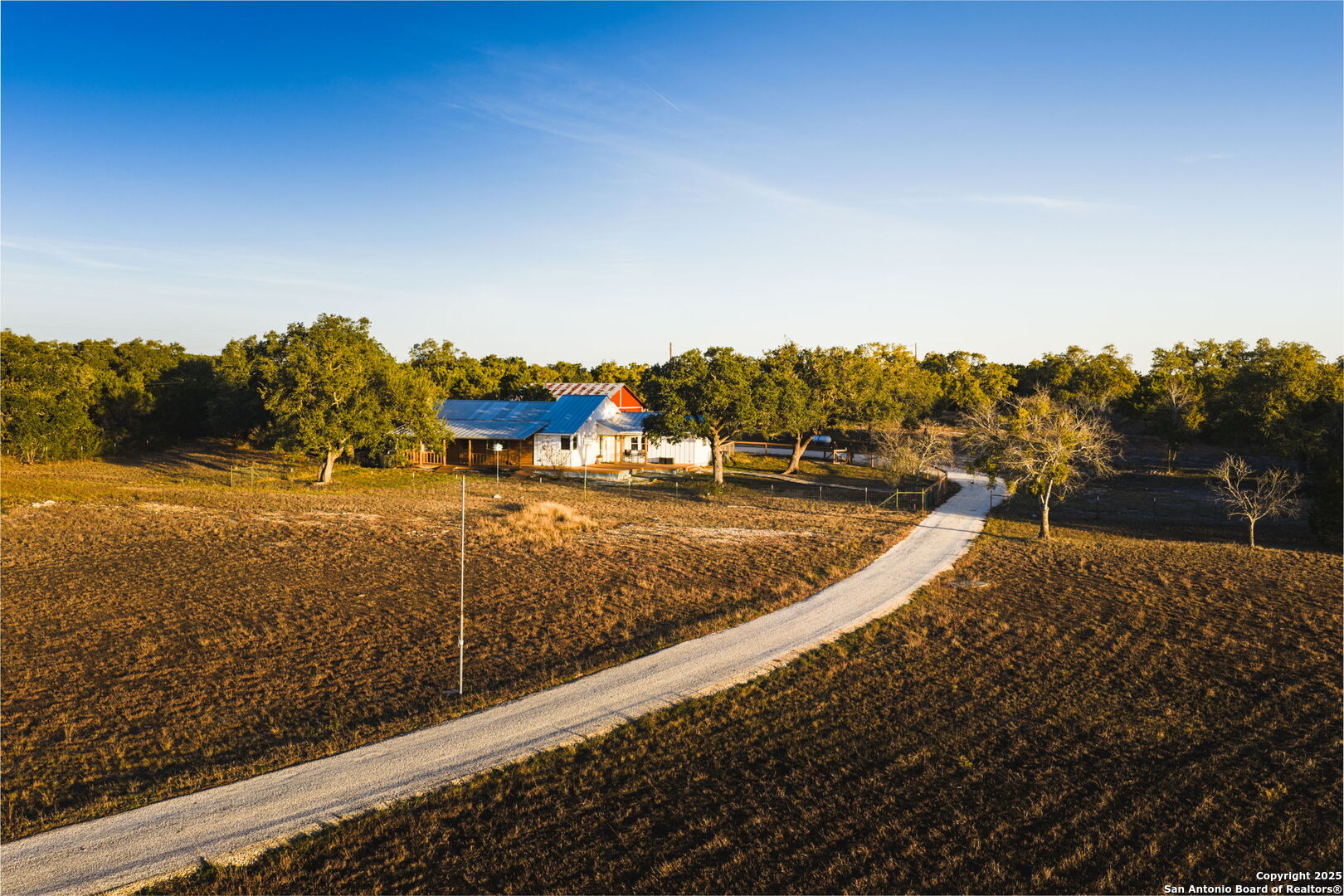 10700 Fm 32