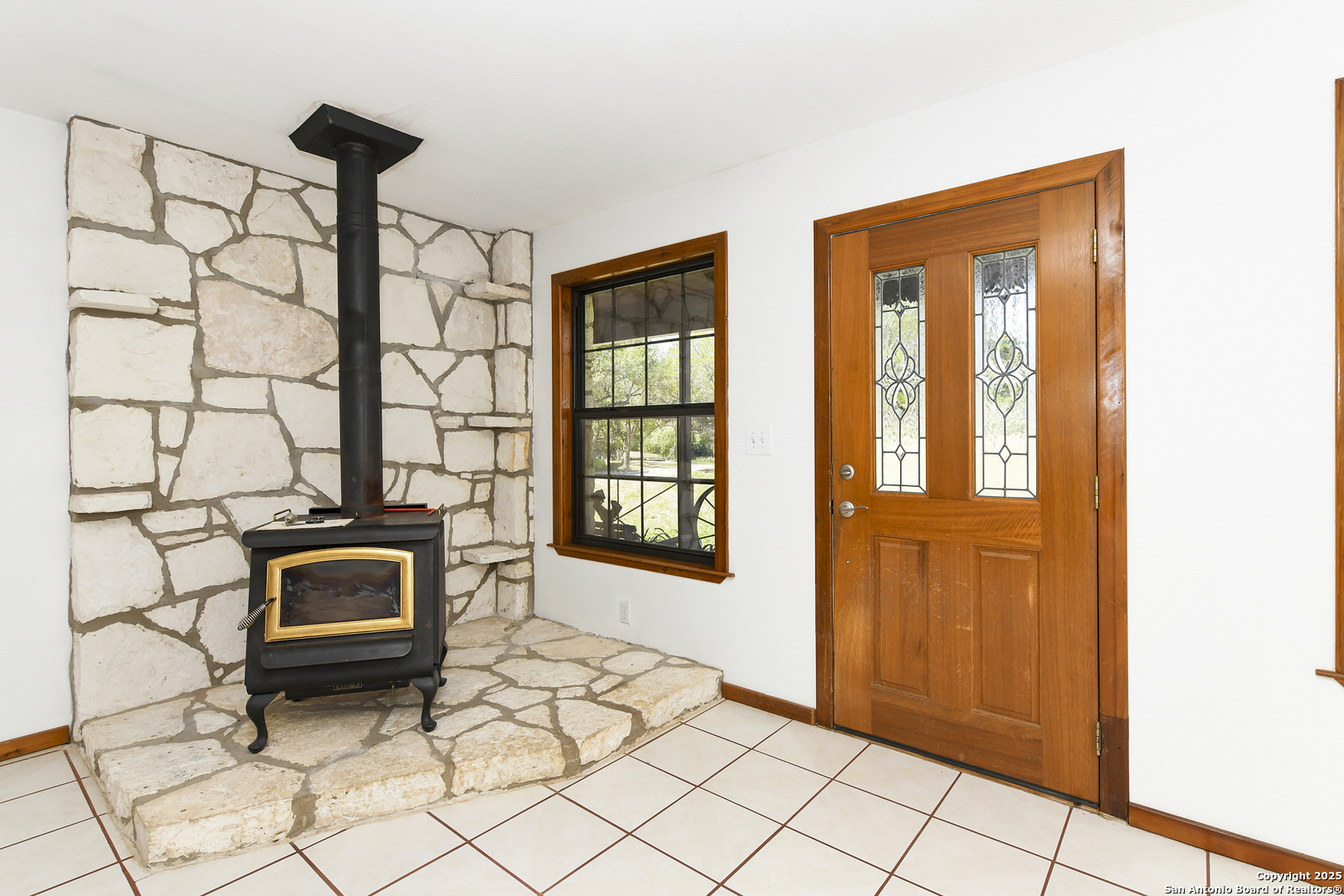 904 Eagle Creek