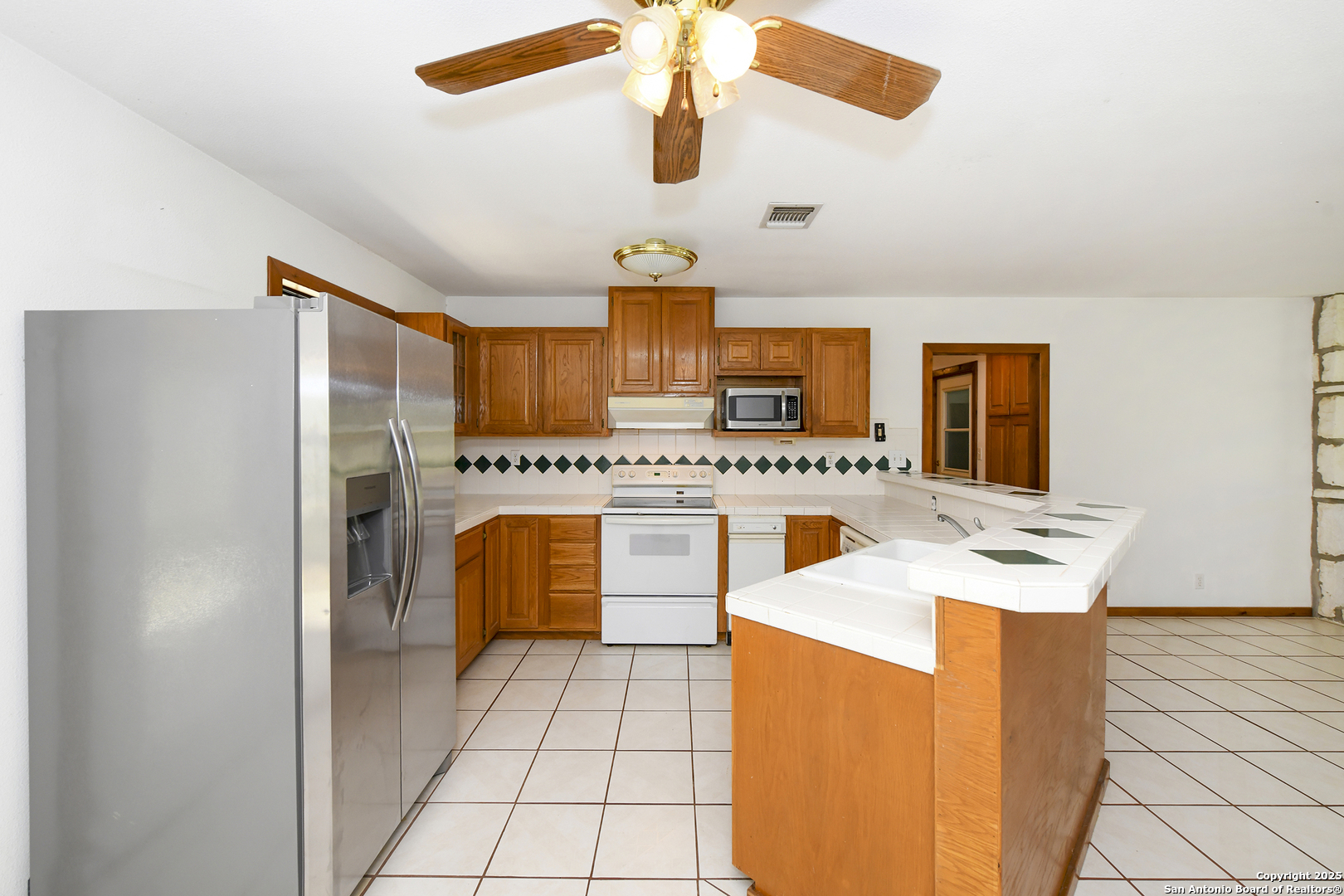 904 Eagle Creek