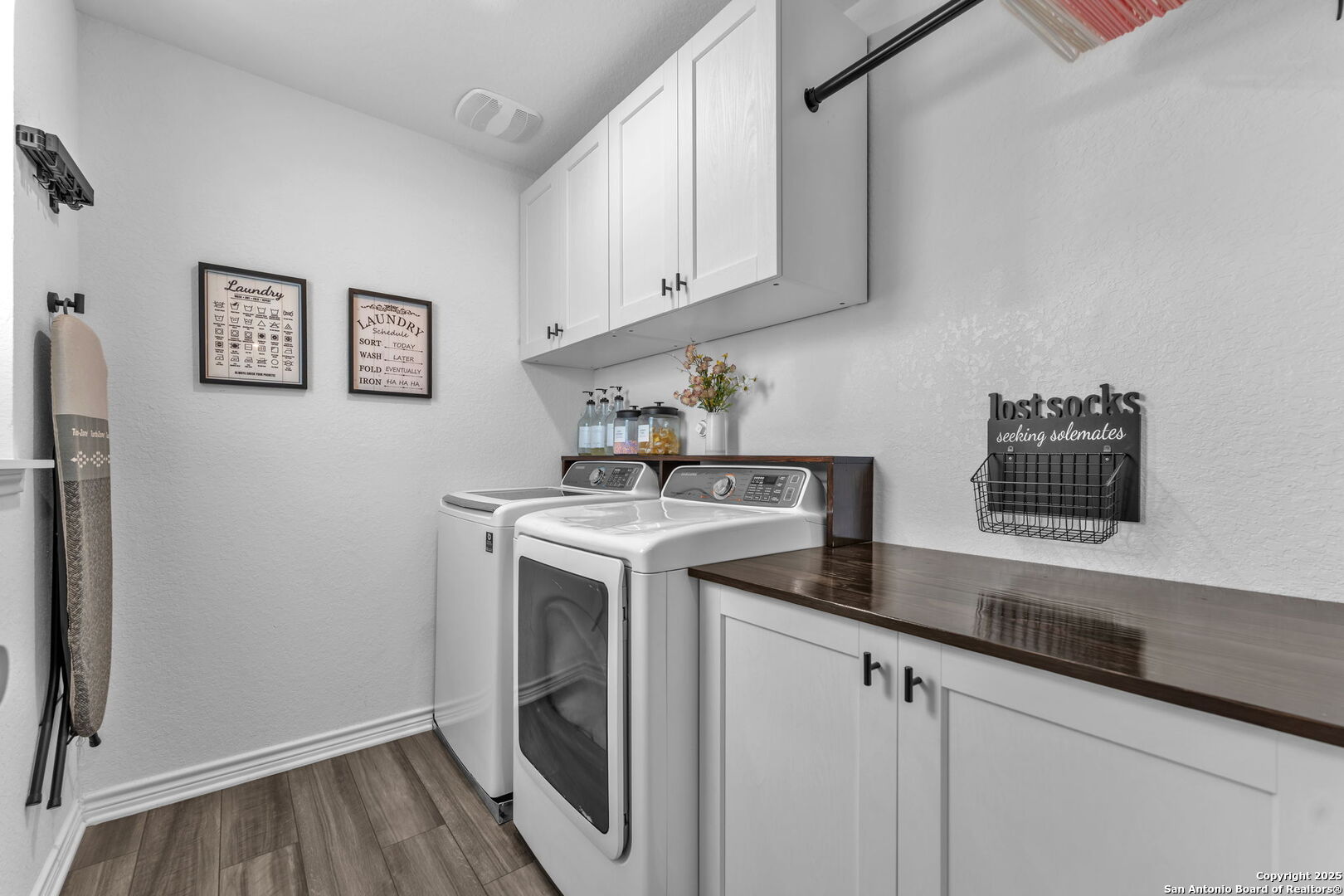 3263 Old Almonte