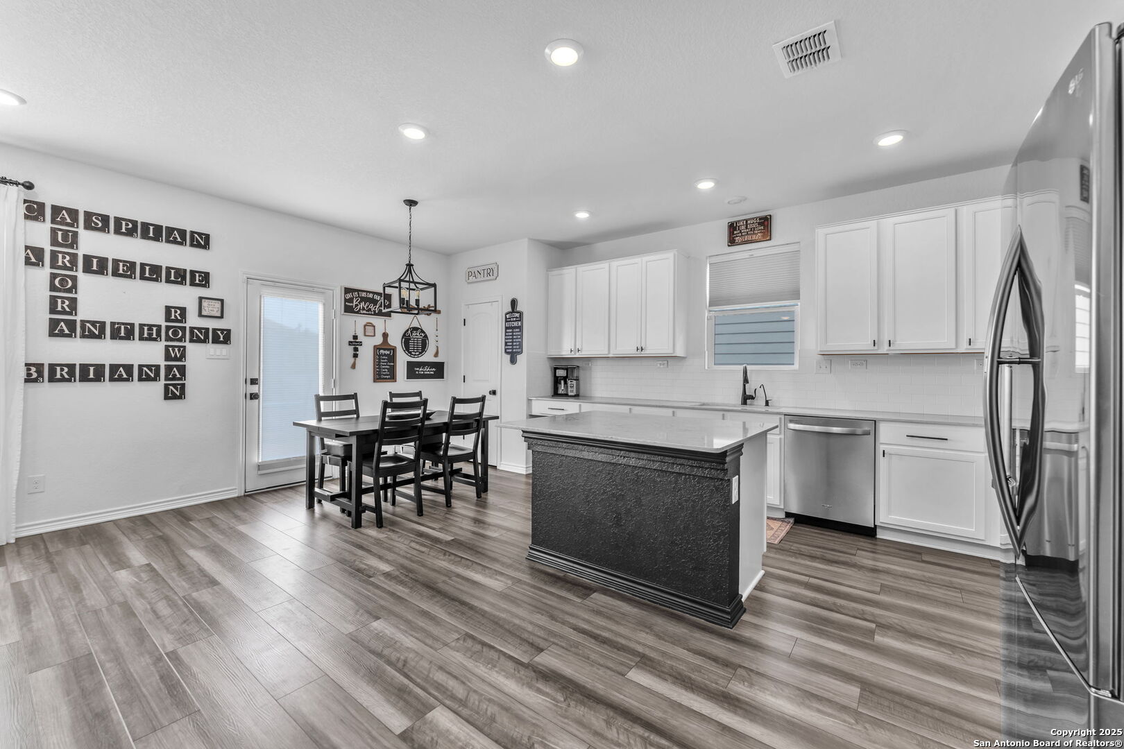 3263 Old Almonte