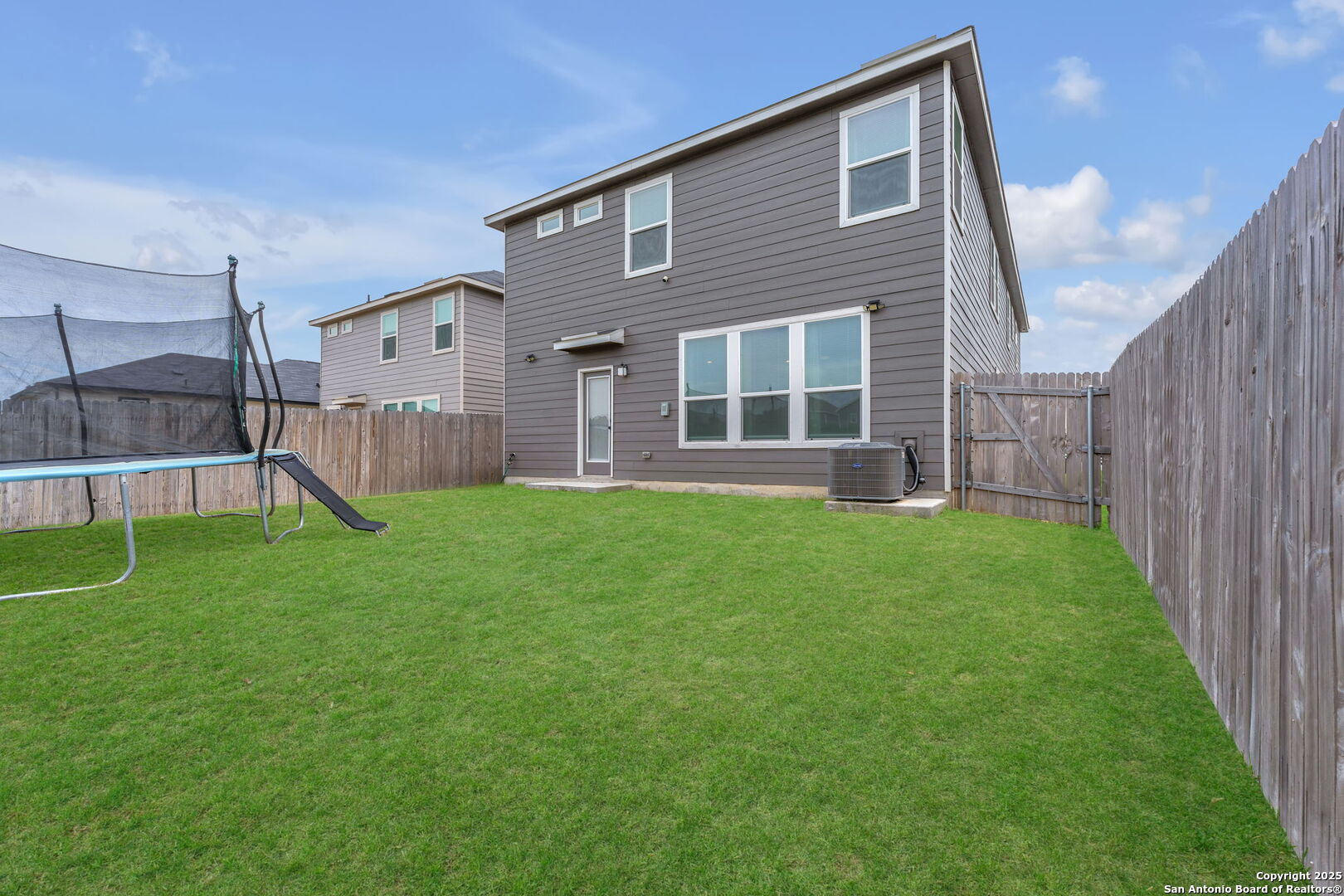 3263 Old Almonte