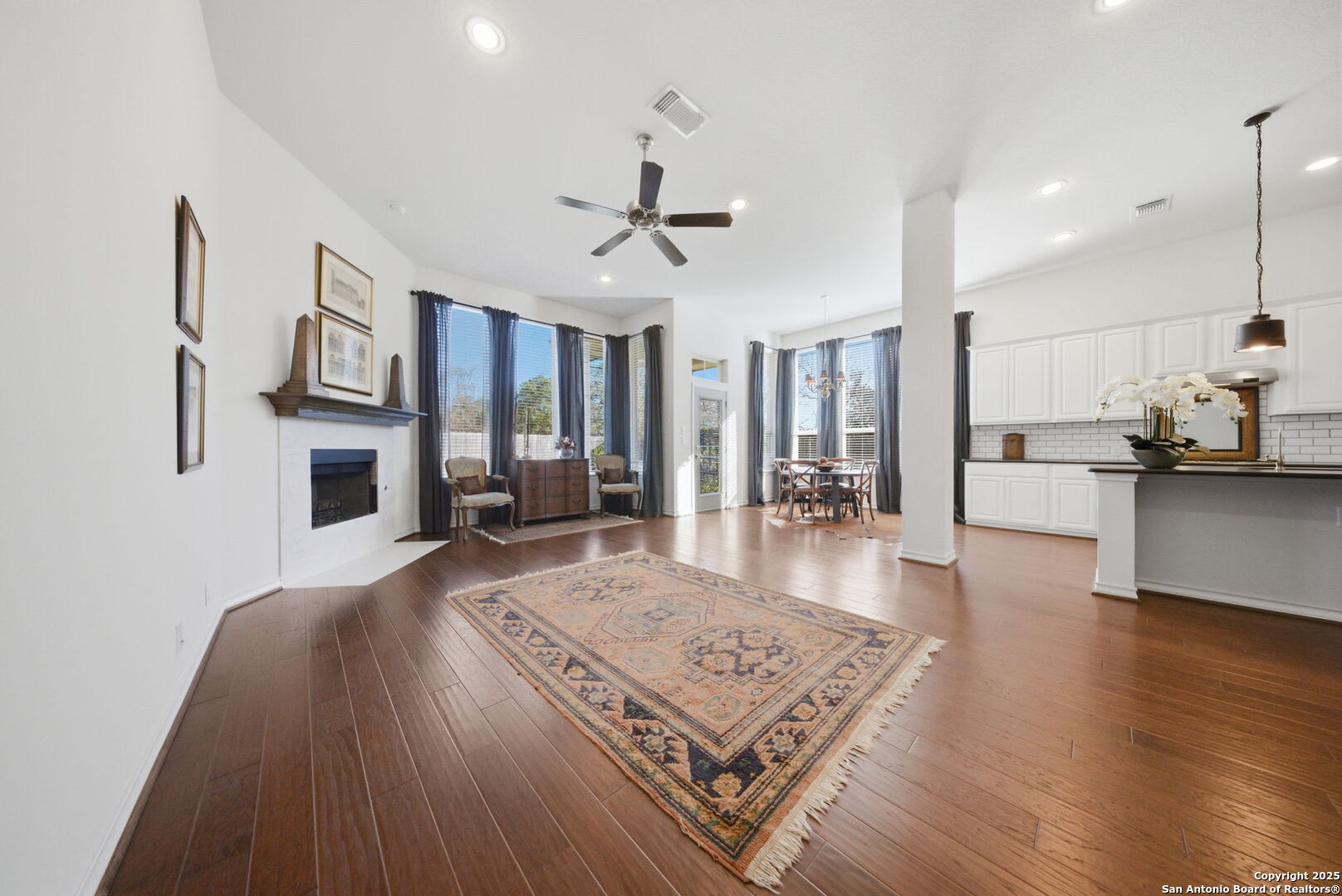 30693 Horseshoe Path