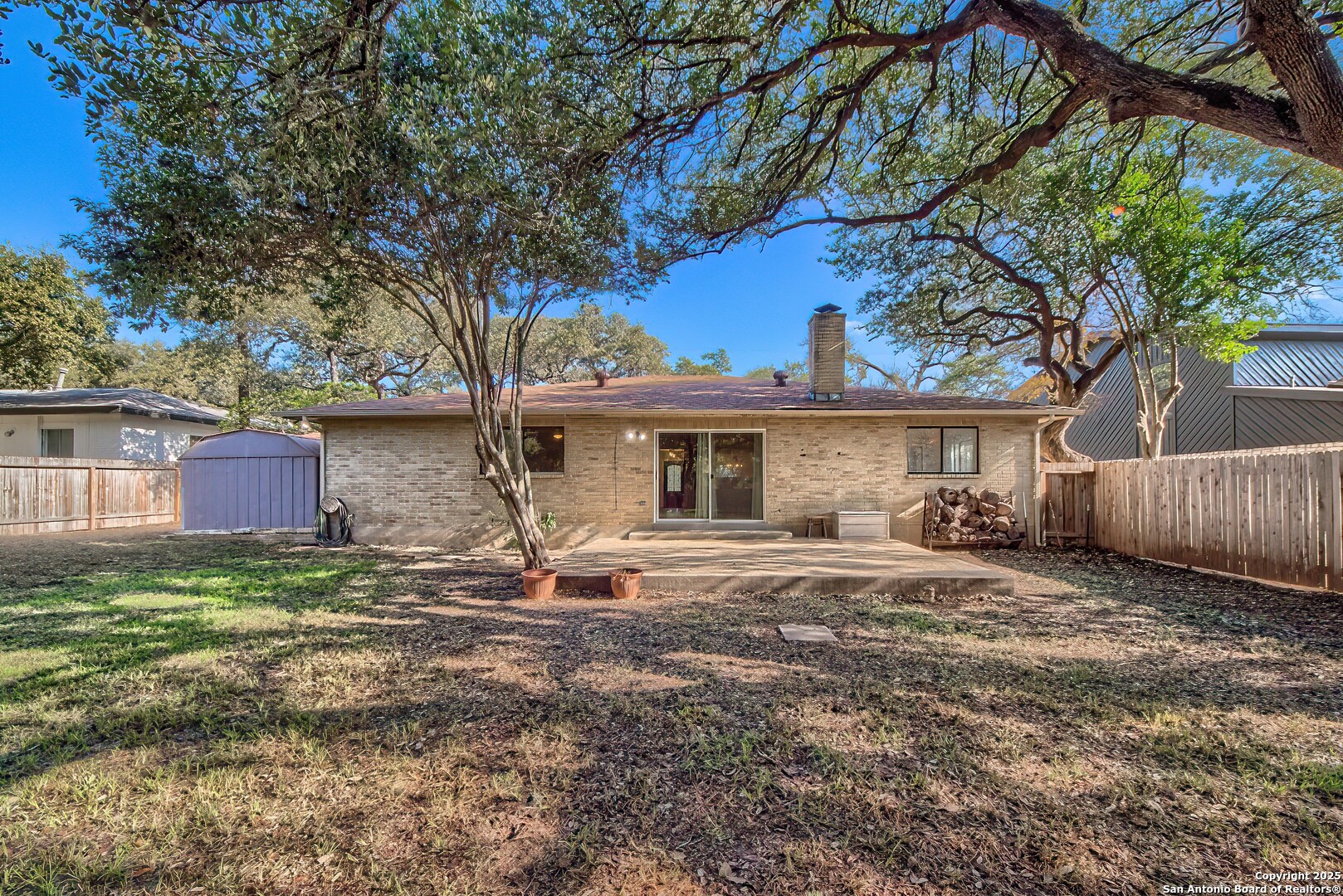 1734 Mountjoy
