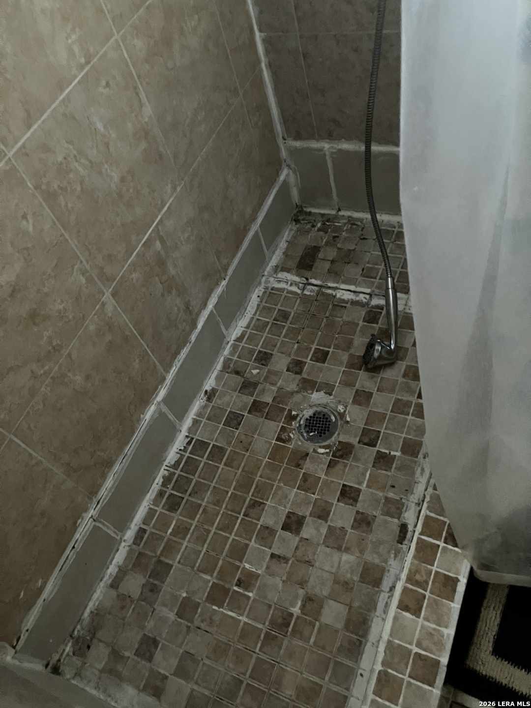 2424 Buena Vista