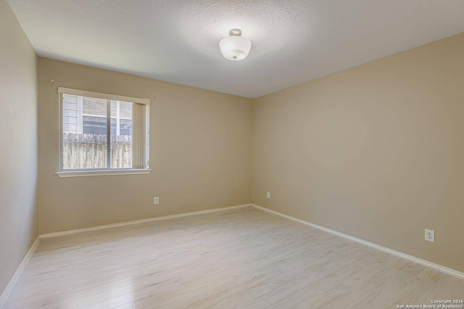 10307 Trotters Bay