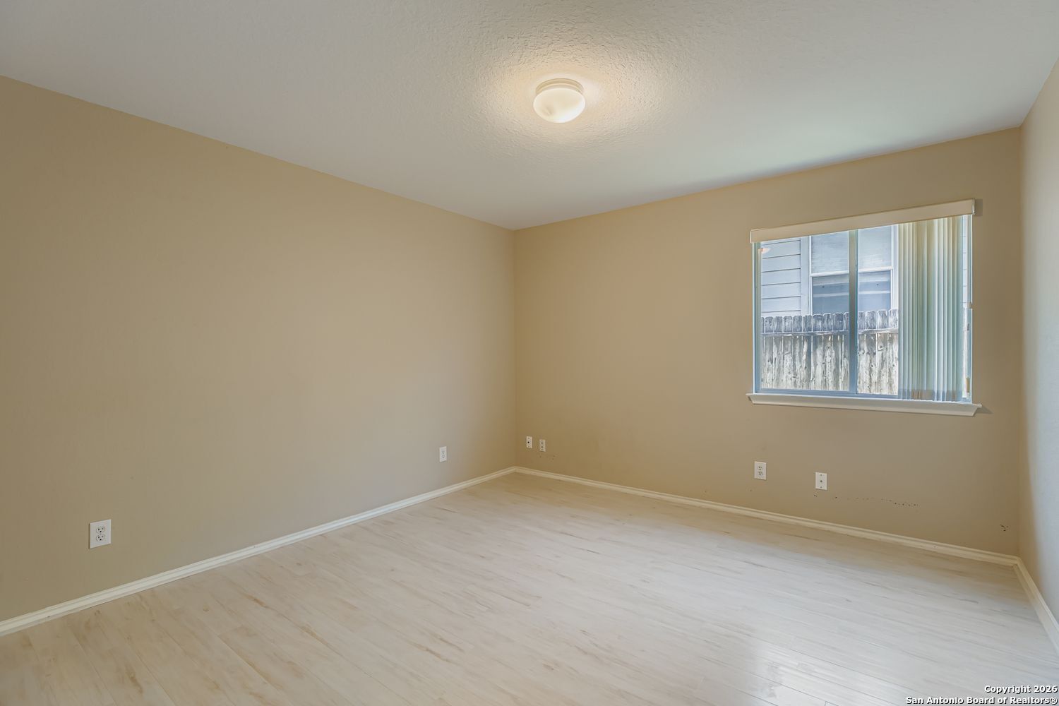 10307 Trotters Bay