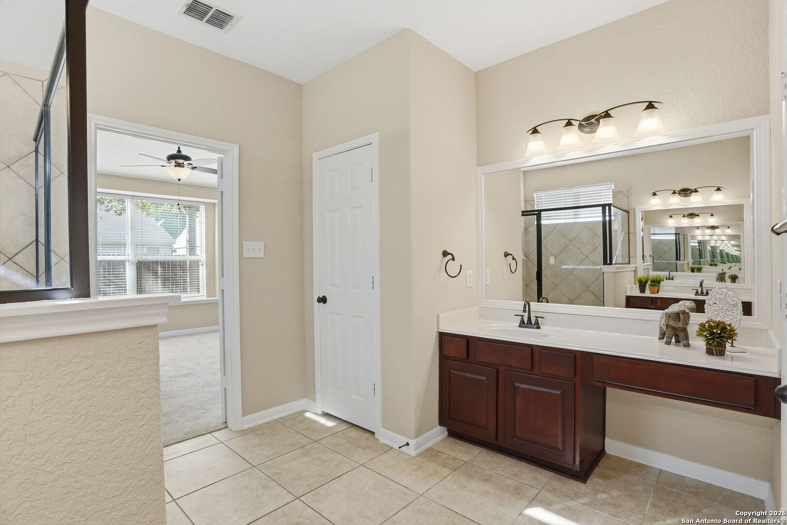 5203 Roan Brk