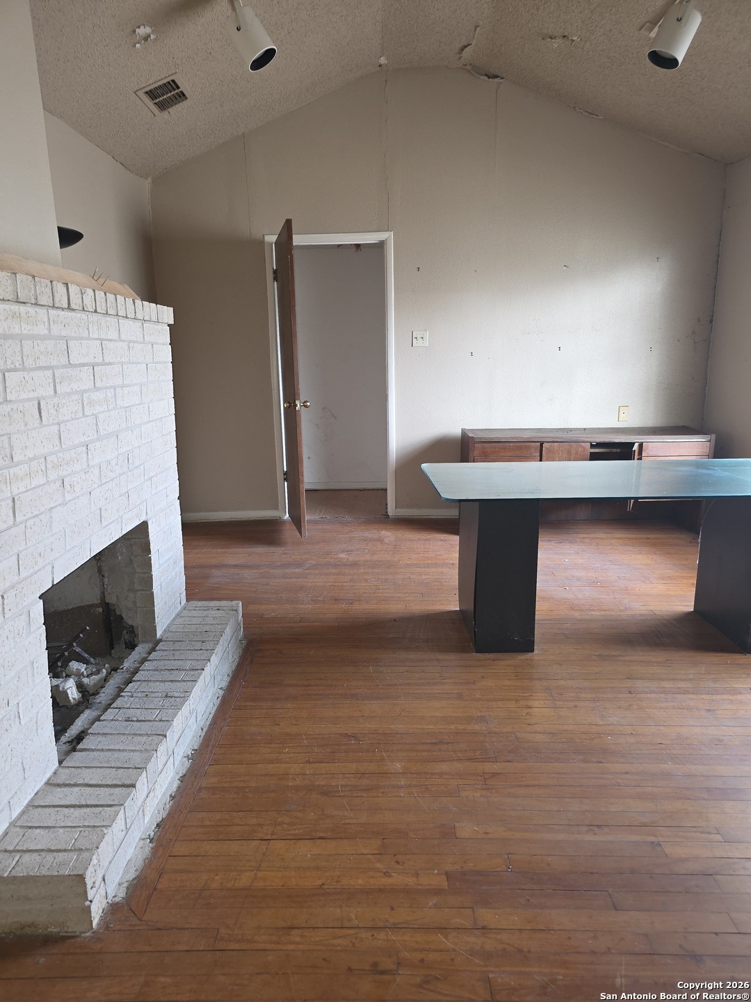 914 Vance Jackson Rd
