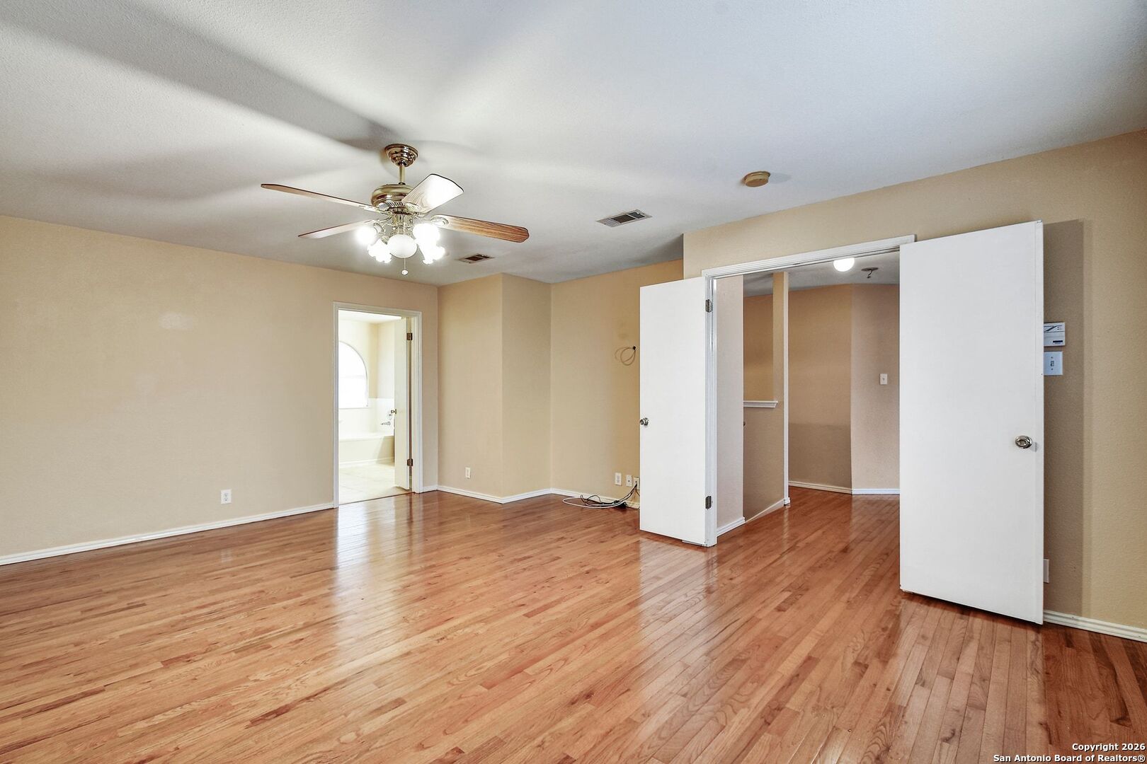 5207 Wood Glen