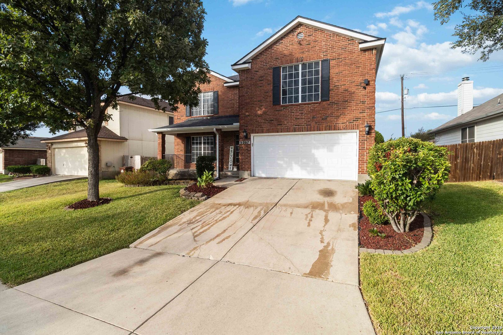 5207 Wood Glen