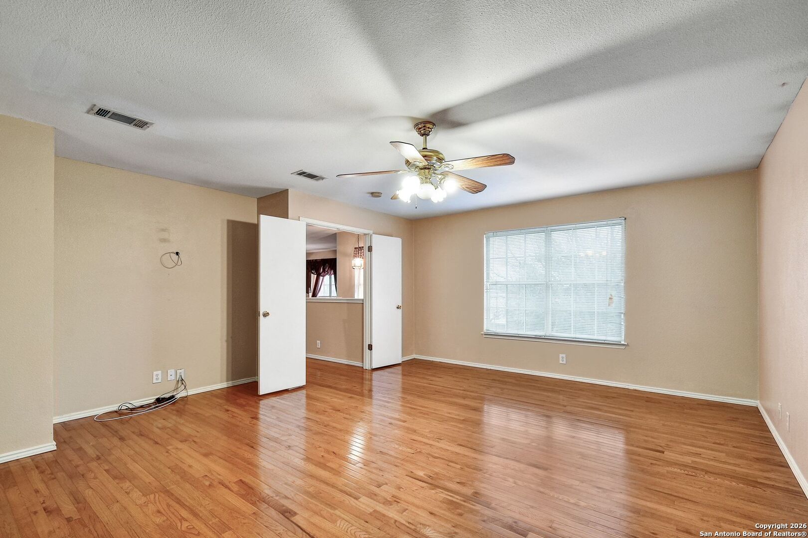 5207 Wood Glen
