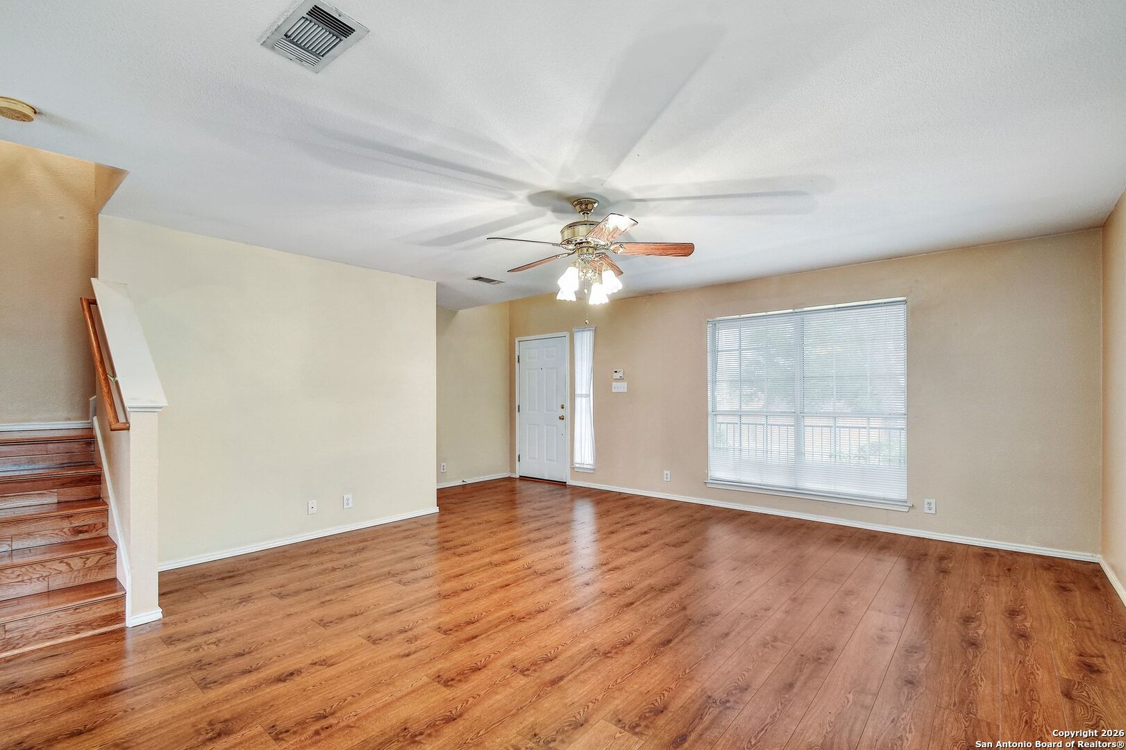 5207 Wood Glen