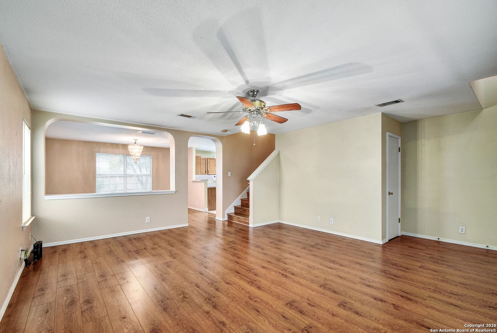5207 Wood Glen