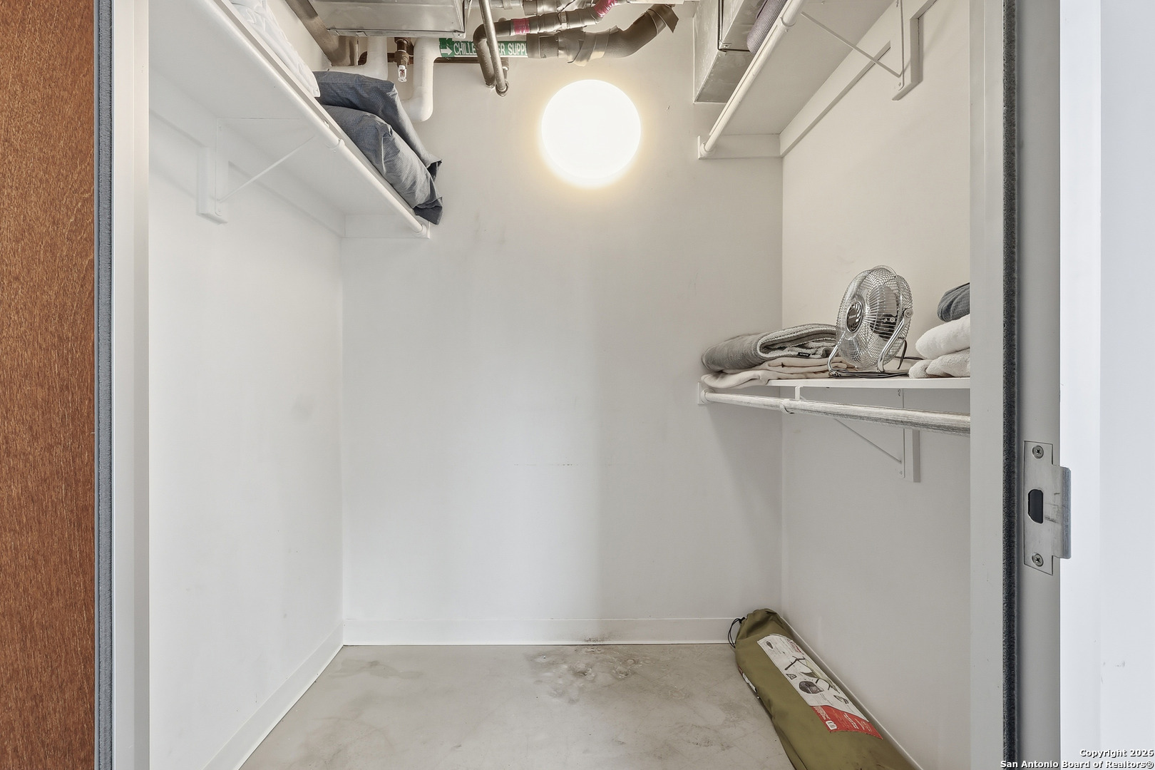 800 Brazos Unit: 1103