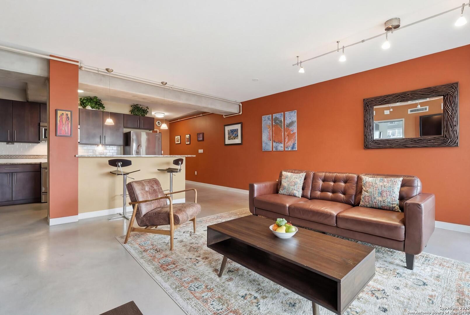 800 Brazos Unit: 1103
