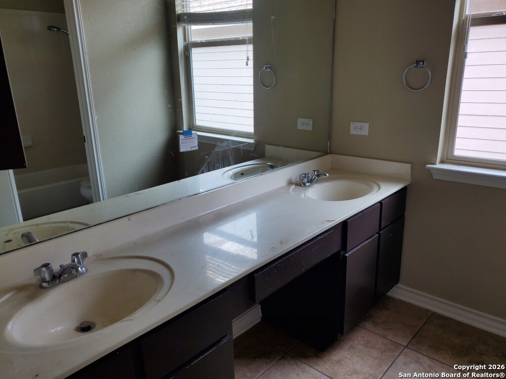 315 Chloe Hts