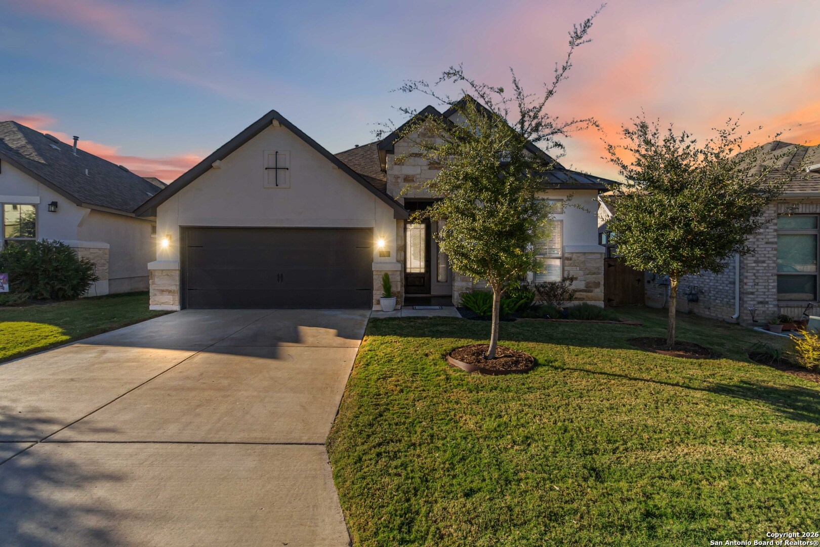 1030 Cadogan Squire