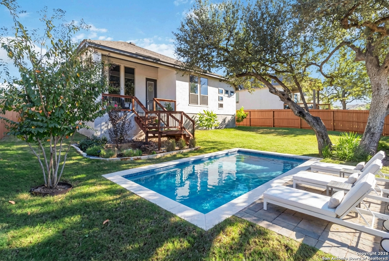 1030 Cadogan Squire