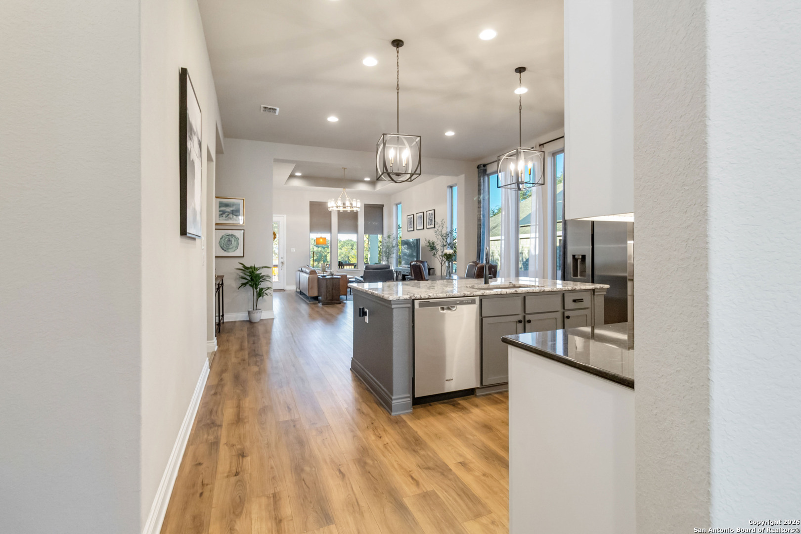 1030 Cadogan Squire