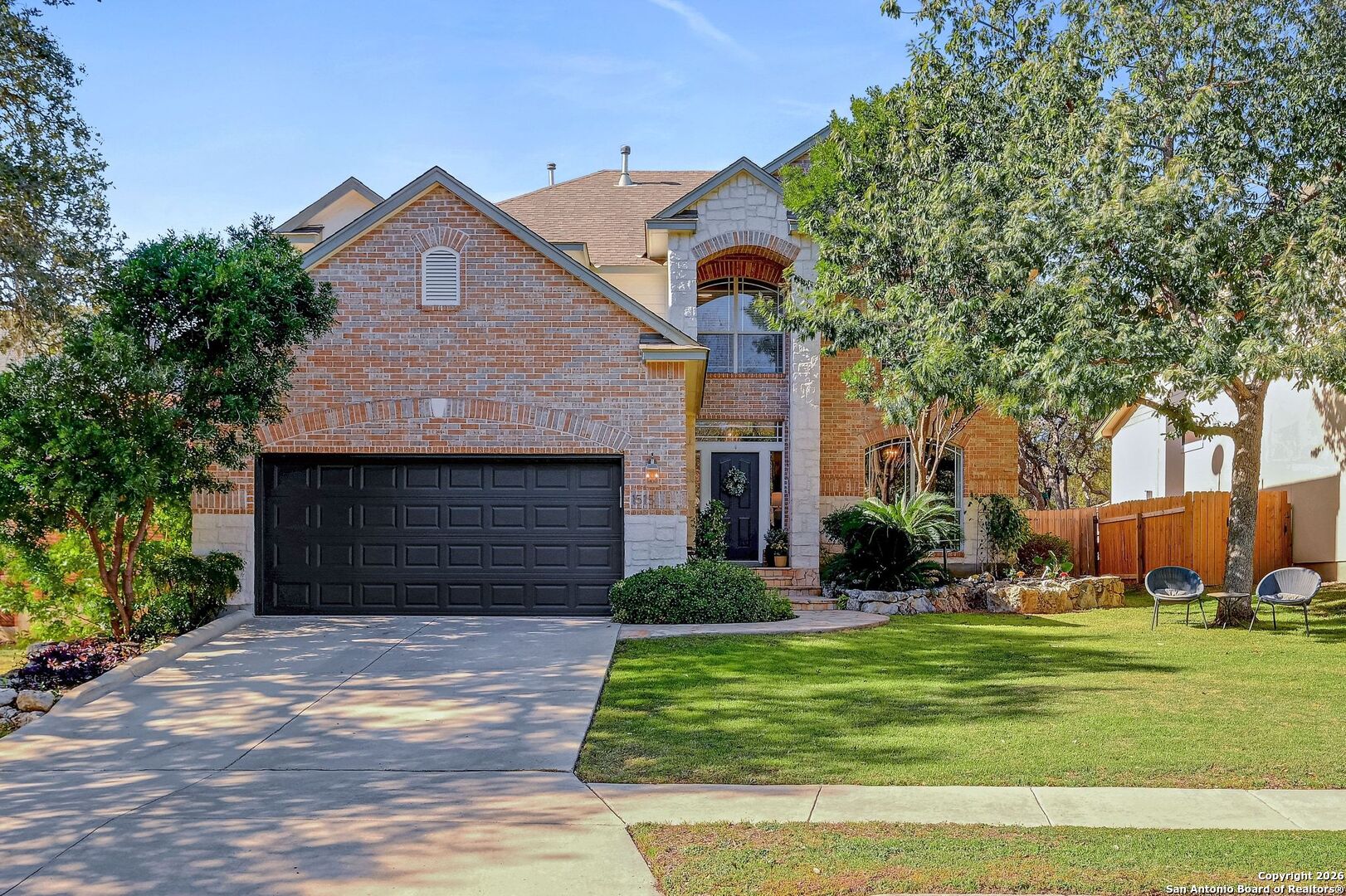 1515 Belclaire