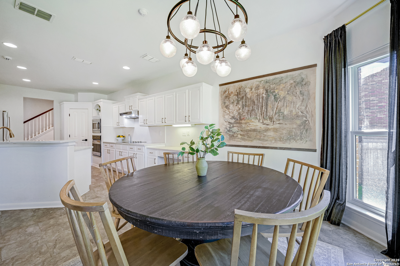 1515 Belclaire
