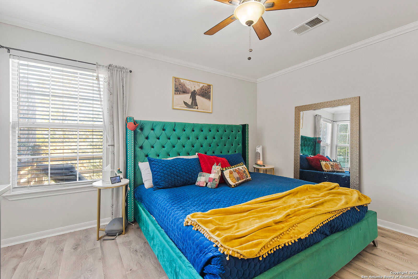 204 Lake Park