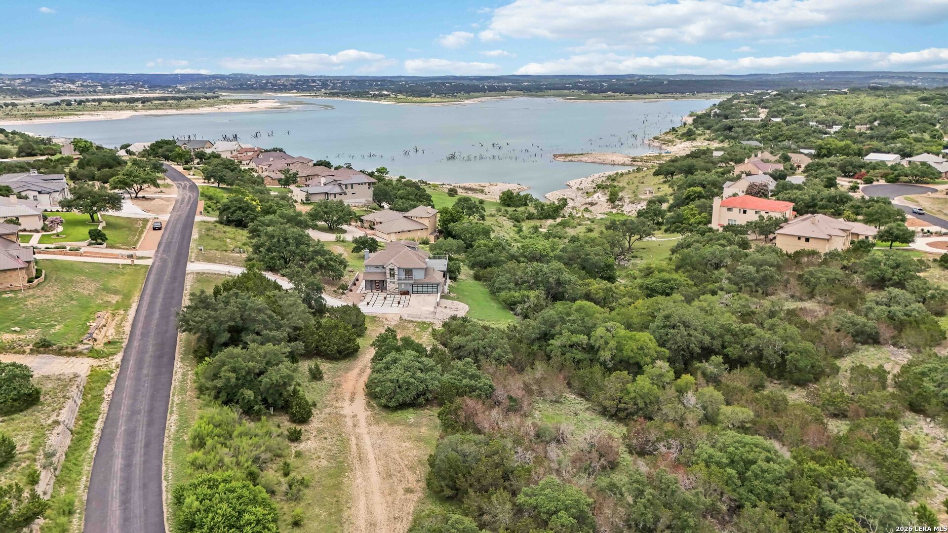 378 Oak Shores Dr